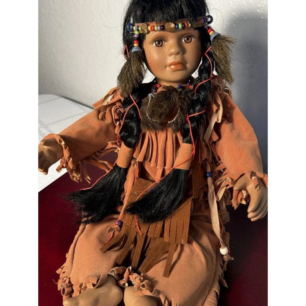 Southwestern NATIVE American Girl porcelain doll, Sz 16in/12in Seated